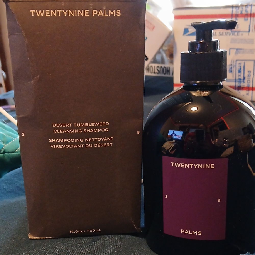 Desert Tumbleweed Cleansing Shampoo - Black